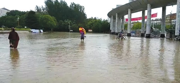山東大暴雨，羅德移動泵車隨時待命